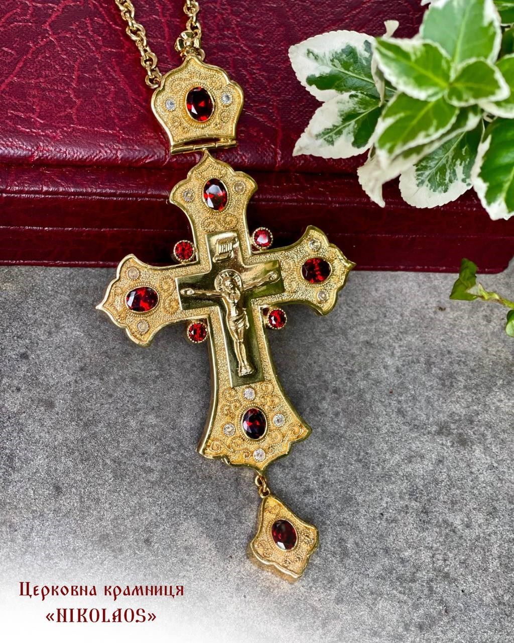 Pectoral cross with jewels