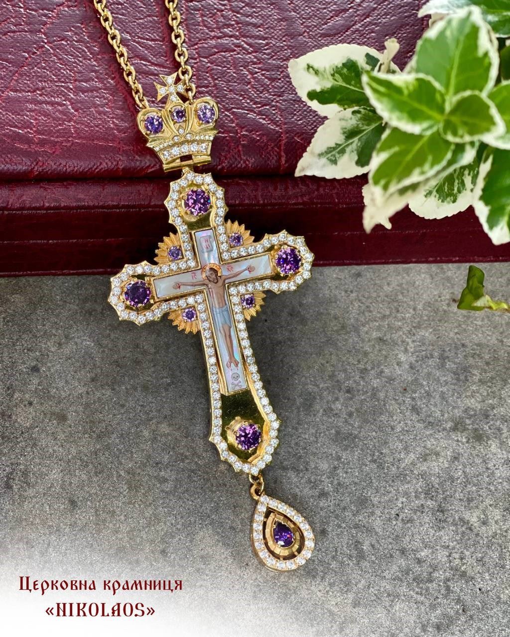 Pectoral cross with jewels