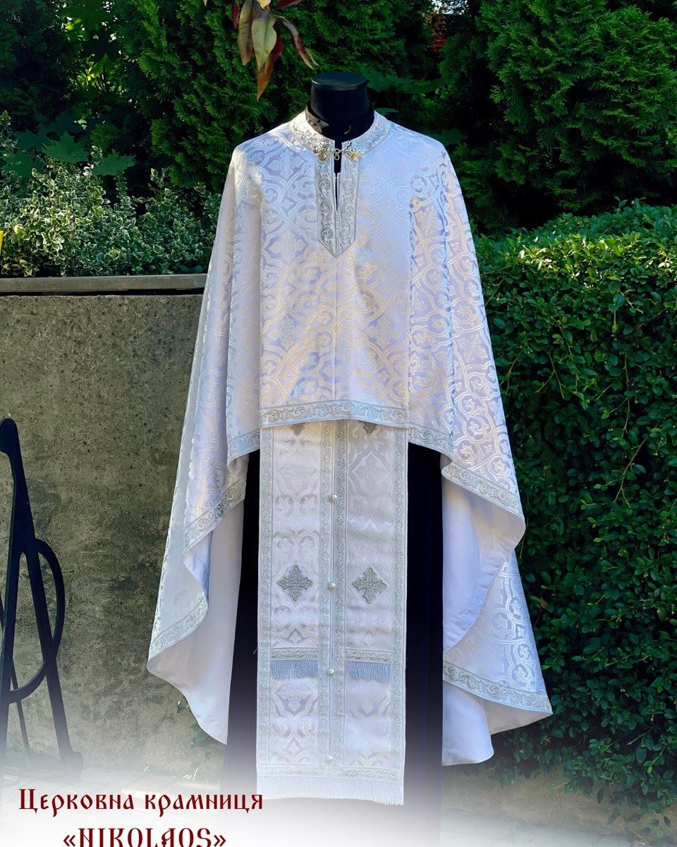 Priest vestments