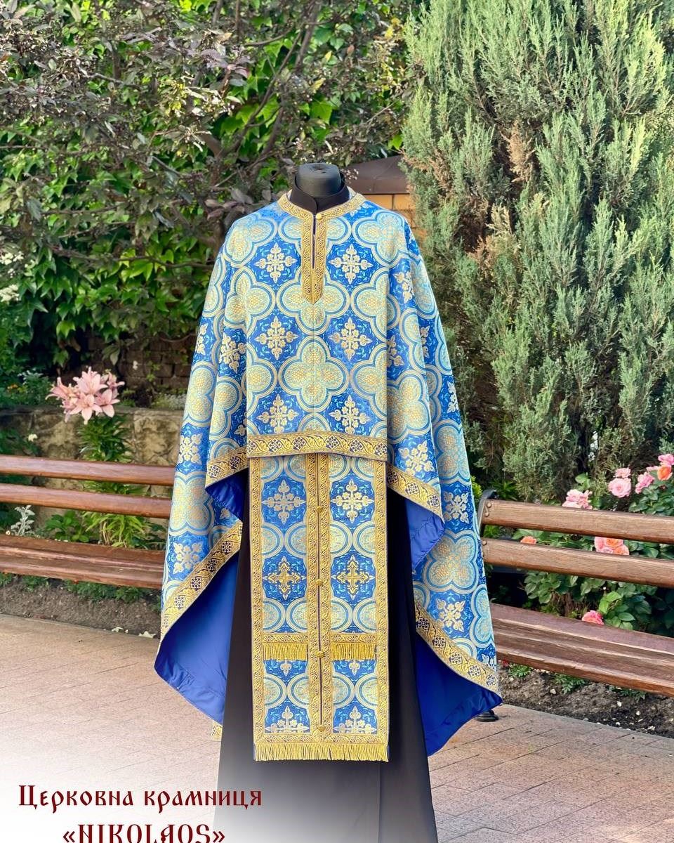 Priest vestments