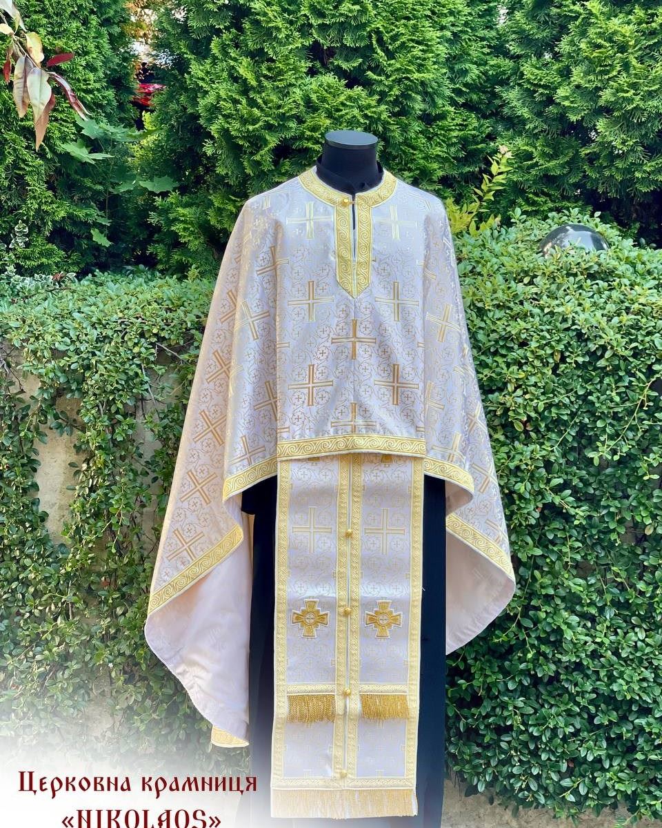 Priest vestments
