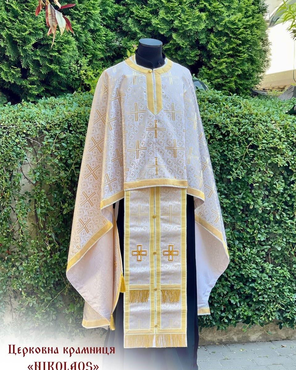 Priest vestments