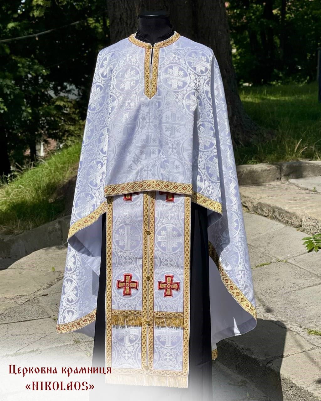 Priest vestments